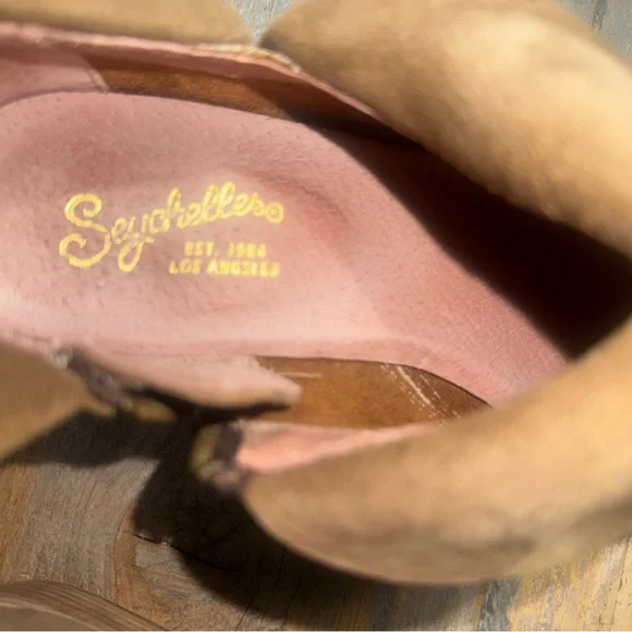 Seychelles Tan Suede Ankle Booties - Picture 7 of 8